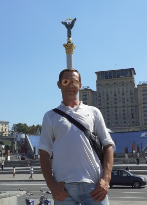 Михаил, 46, Україна, Київ