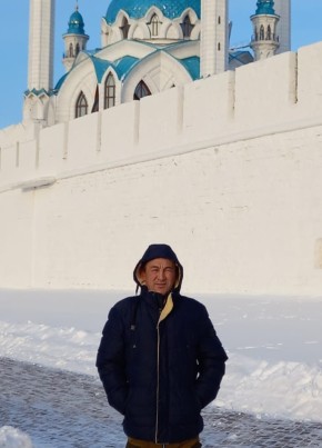 Илья, 49, Россия, Оренбург