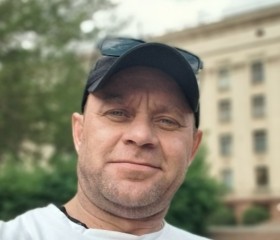 Igor, 45, Karagandy