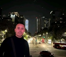 Alan, 31, Mexico City