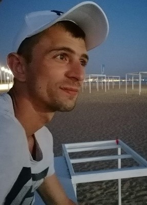 Иван, 30, Россия, Каневская