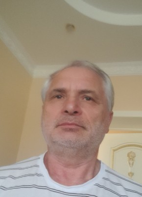 Юрий, 57, Россия, Отрадное