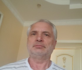 Юрий, 57 лет, Отрадное