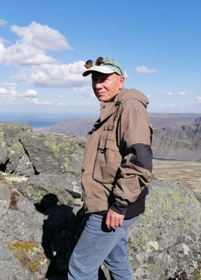 Николай из Пскова 64 года