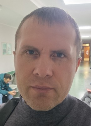 Саша из Новосибирска 36 лет
