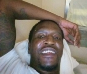 gooDererD, 40, Americus