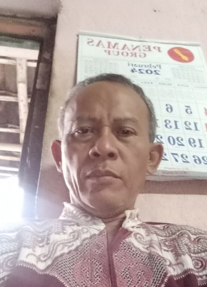 Srtu, 59, Indonesia, Kota Madiun