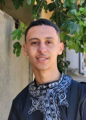 Mino, 20, People’s Democratic Republic of Algeria, Chlef