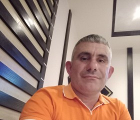 Sahit, 40, Tirana