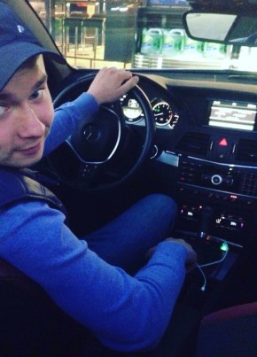 Artur, 38, Russia, Sosnovyy Bor