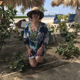 larisa, 64  , Wallingford