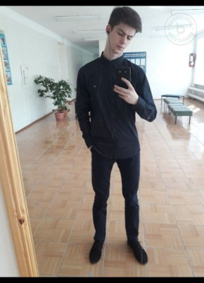 Денис, 23, Россия, Томск