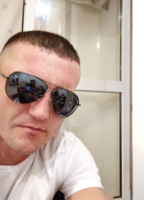 Павел из Владивостока 34 года