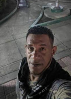 Yoisel, 43, República de Cuba, La Habana