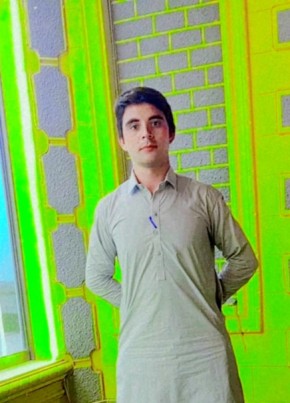 Atta khan, 19, Pakistan, Sialkot