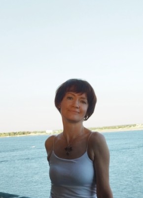 Анна из Жуковския 41 год
