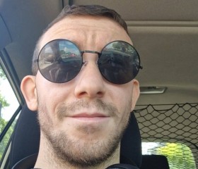 Antony, 35, Liverpool