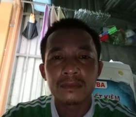 Giang, 40, Ho Chi Minh City