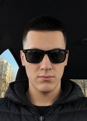 Василий из Рязани 23 года