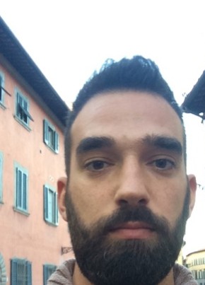 Roberto, 35, Repubblica Italiana, Pisa