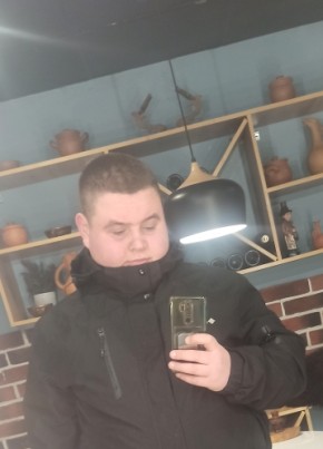 Danil, 24, Russia, Berezniki
