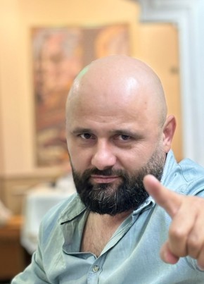 Артем