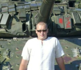 николай, 37 лет, Калининск