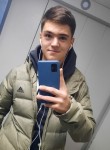 Илья, 20 лет, Киров (Кировская обл.)
