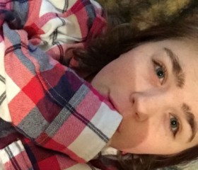 Samantha2000, 27, New Glasgow
