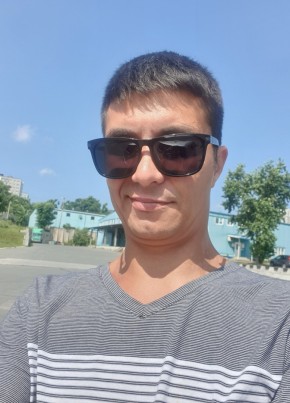 Ruslan, 34, Russia, Vladivostok