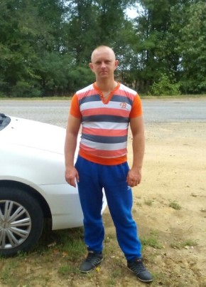 Юрий, 40, Россия, Пролетарск