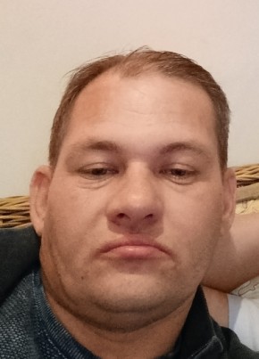 Сергей из Москвы 44 года