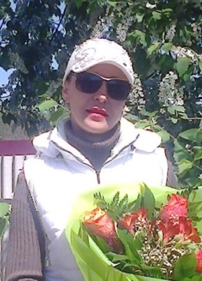 Марина, 48, Россия, Усть-Донецкий