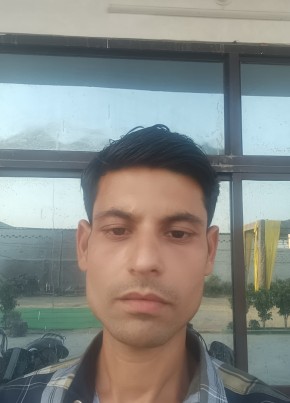 Imran Khan, 18, India, New Delhi