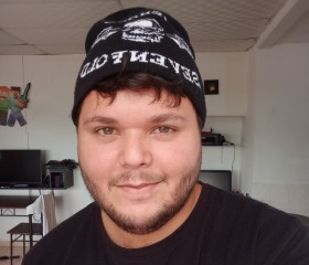 Ricky, 26, Panama