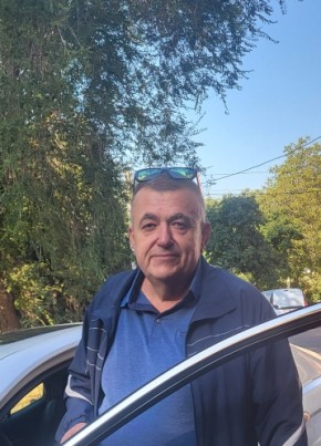 Геннадий из Пятигорска 60 лет
