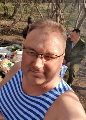 Maksim, 52, Россия, Новороссийск