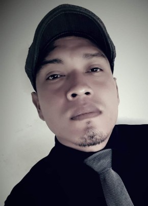 Ronald Guasebe, 38, Estado Plurinacional de Bolivia, Ciudad Trinidad