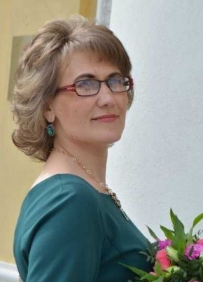 Elena, 53, Russia, Perm