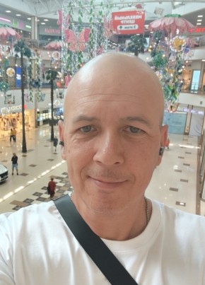 Михаил из Frankfurt am Main 52 года