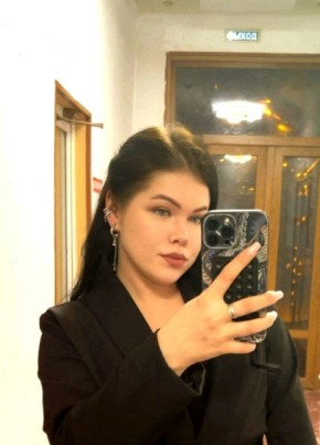 Лиза из Салехарда 28 лет
