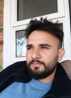 Karan, 26, United Kingdom, London