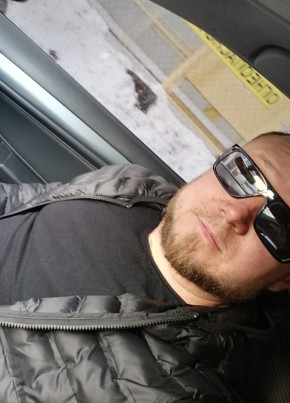 Анатолий из Воронежа 35 лет