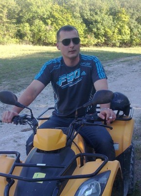 Aleksandr, 37, Russia, Sevastopol