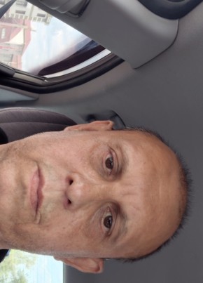 Владимир из Астрахани 52 года