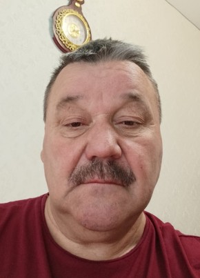 Геннадий из Кусы 60 лет