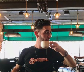 Kaan, 26, Mustafakemalpasa