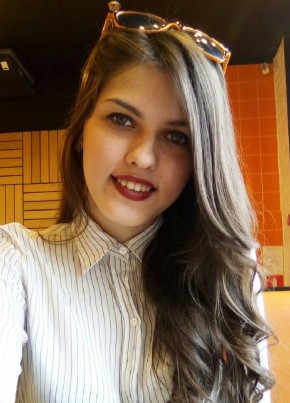 Аня, 25, Россия, Саратов
