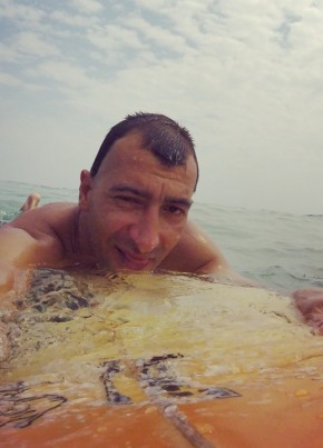 Dmitriy, 42, ශ්‍රී ලංකාව, වැලිගම