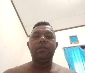 Yournmu, 18, Nabire